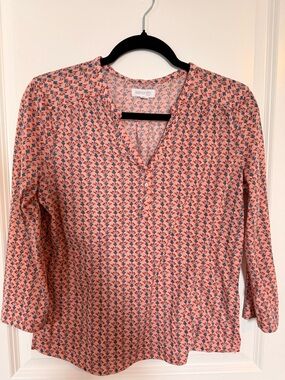 University Club - Pink Floral V-Neck Blouse